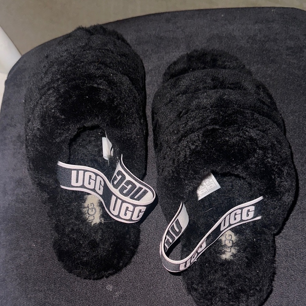 UGG Black Fluffy Slippers